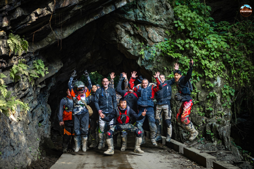 Increasing the visa exemption period from 15 days to 45 days creates favorable conditions for international tourists to freely explore Vietnam.